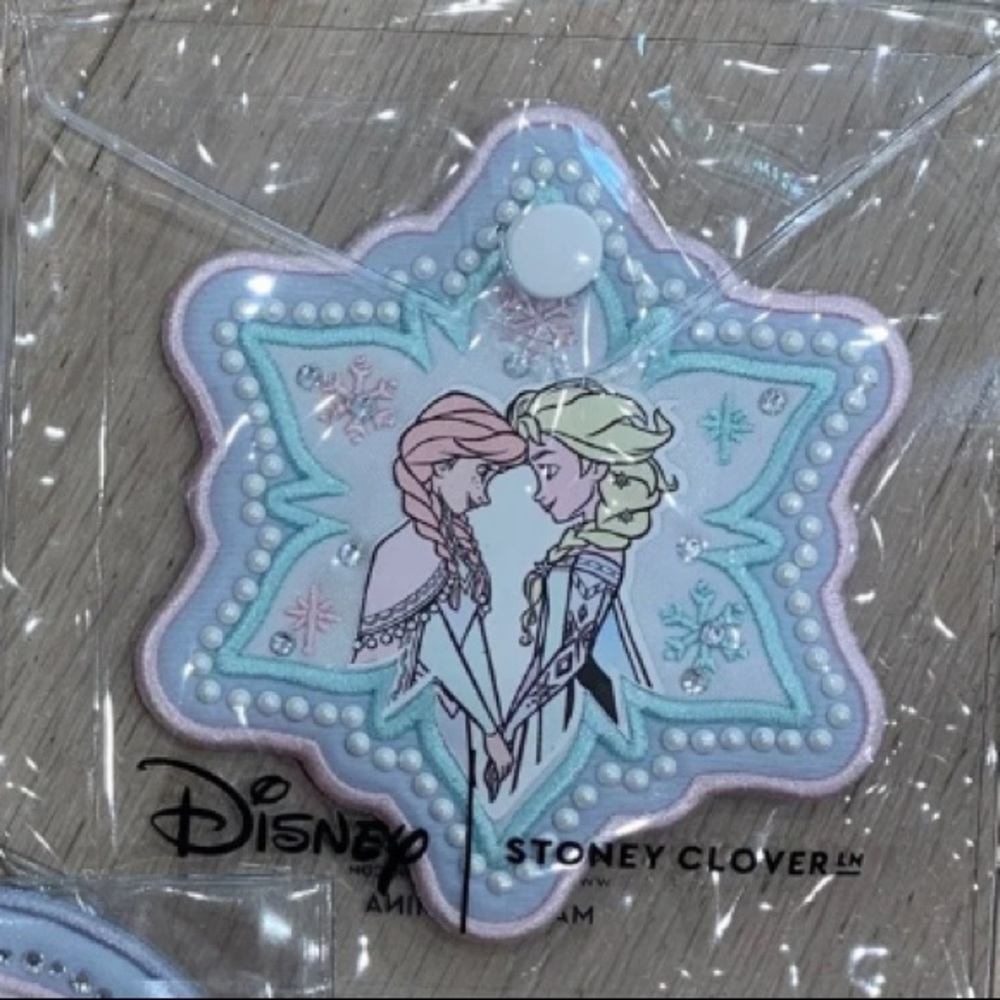 Stoney clover lane frozen patch- anna and elsa